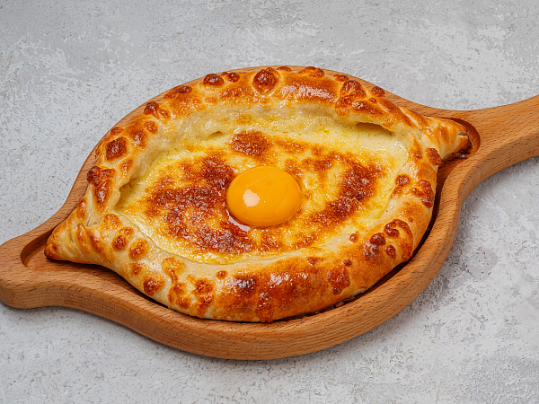 Хачапури по-аджарски